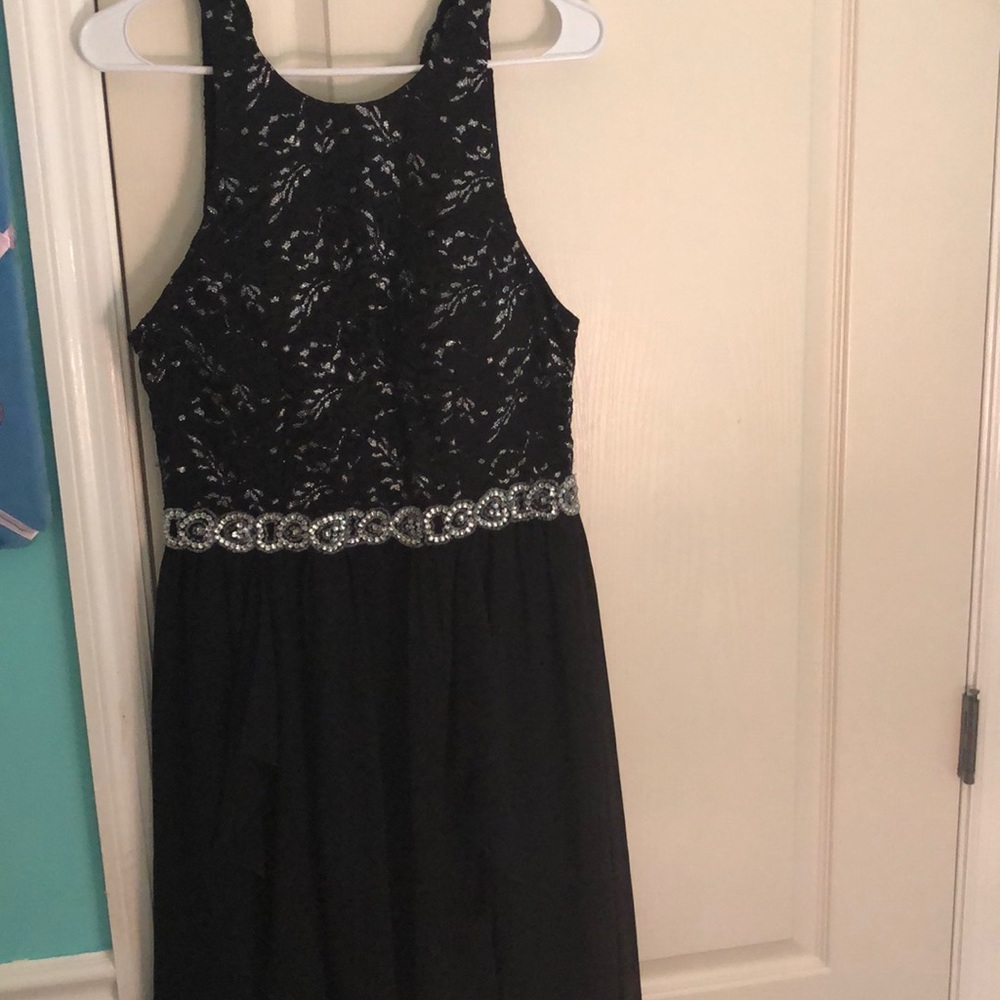 Dillard’s girls high low dress